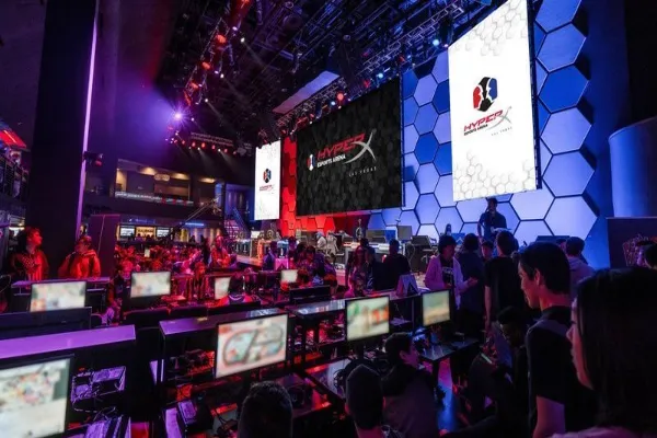 How are casinos and eSports related?