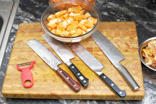Japanese Knives for Better Cooking: From Fish to Fruits